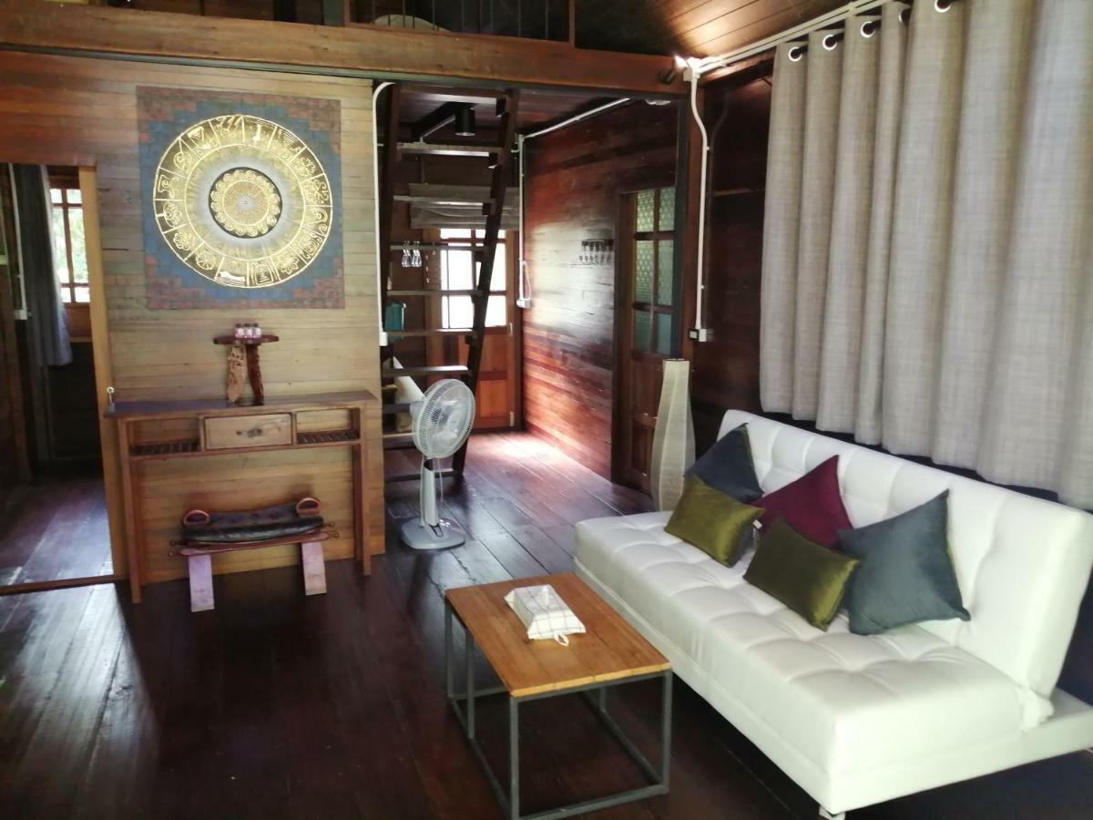 Rustic​ Charm​ Suphan​ Ban Tha Pong Exterior foto