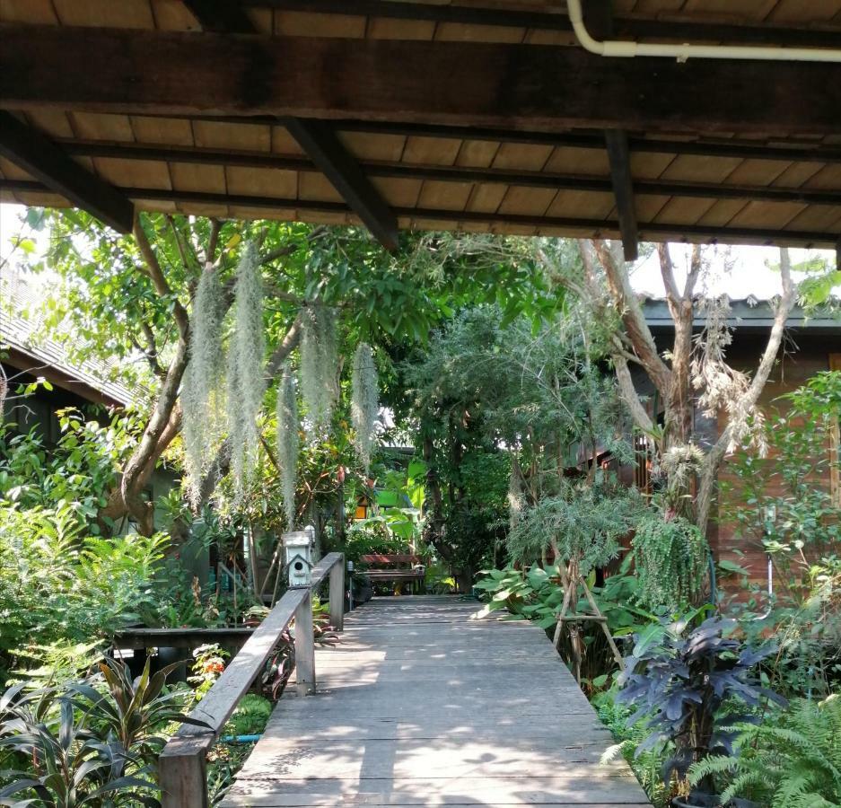 Rustic​ Charm​ Suphan​ Ban Tha Pong Exterior foto